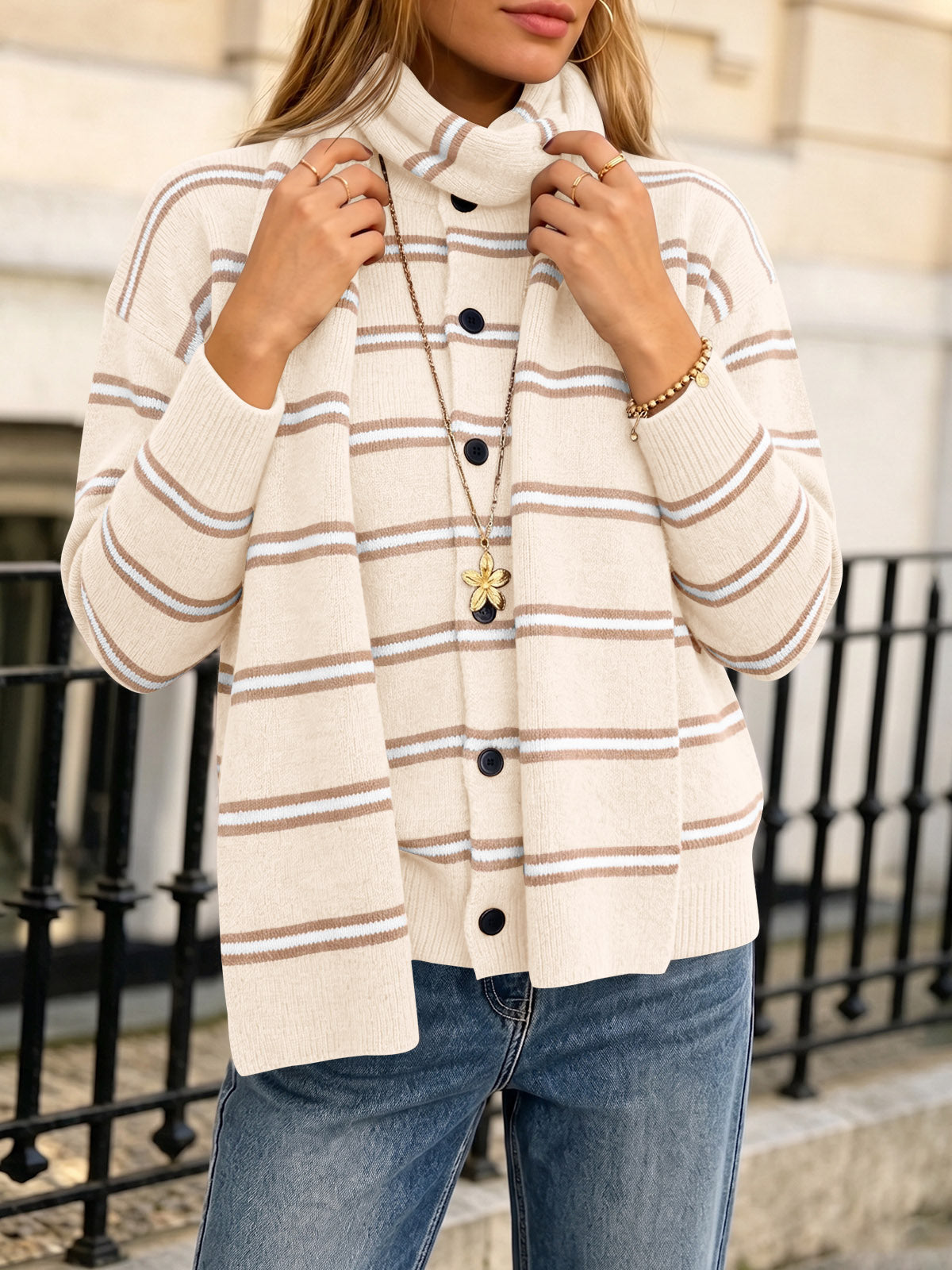 Saodimallsu Striped Knit Button Cardigan