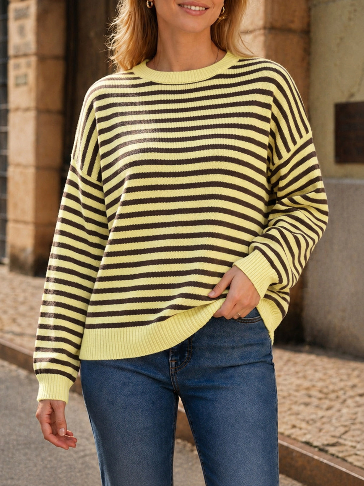 Saodimallsu Women Oversized Striped Crew Neck Pullover Sweater