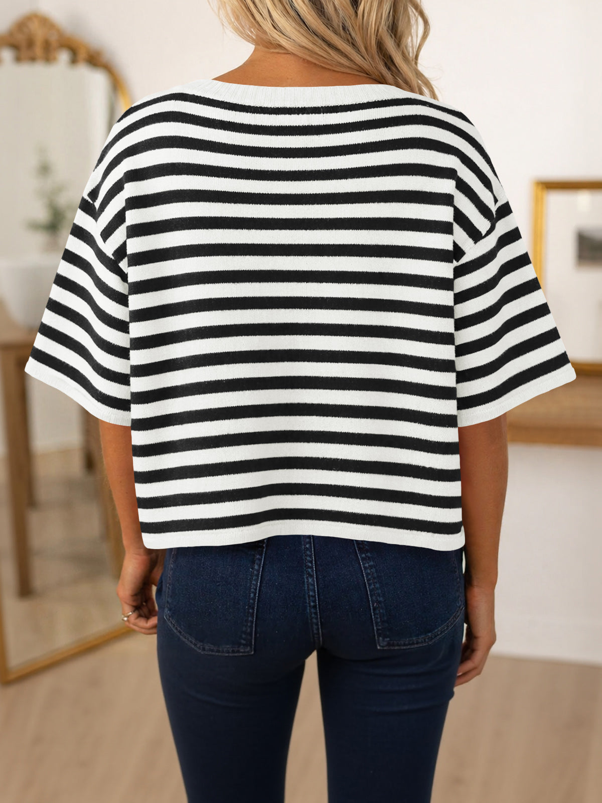 Saodimallsu Women Striped Cropped Cardigan