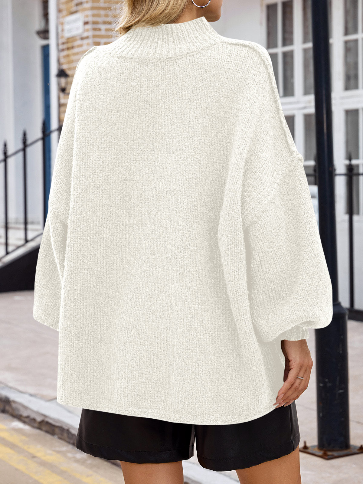Saodimallsu White Womens Mock Neck Sweater
