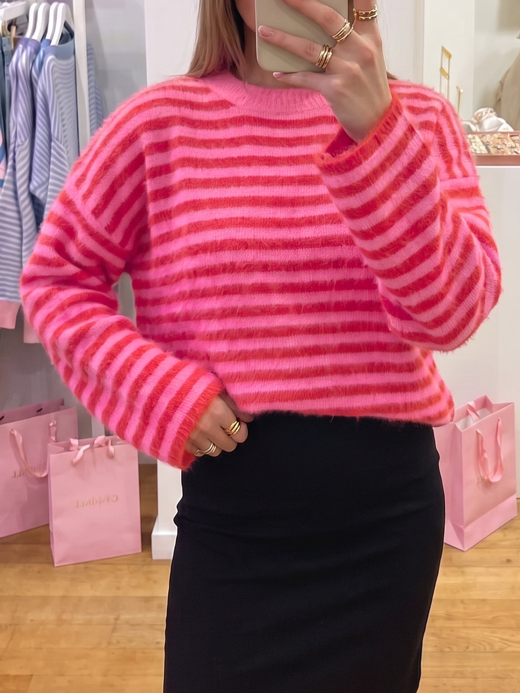 Saodimallsu Womens Fuzzy Crew Neck Striped Sweaters