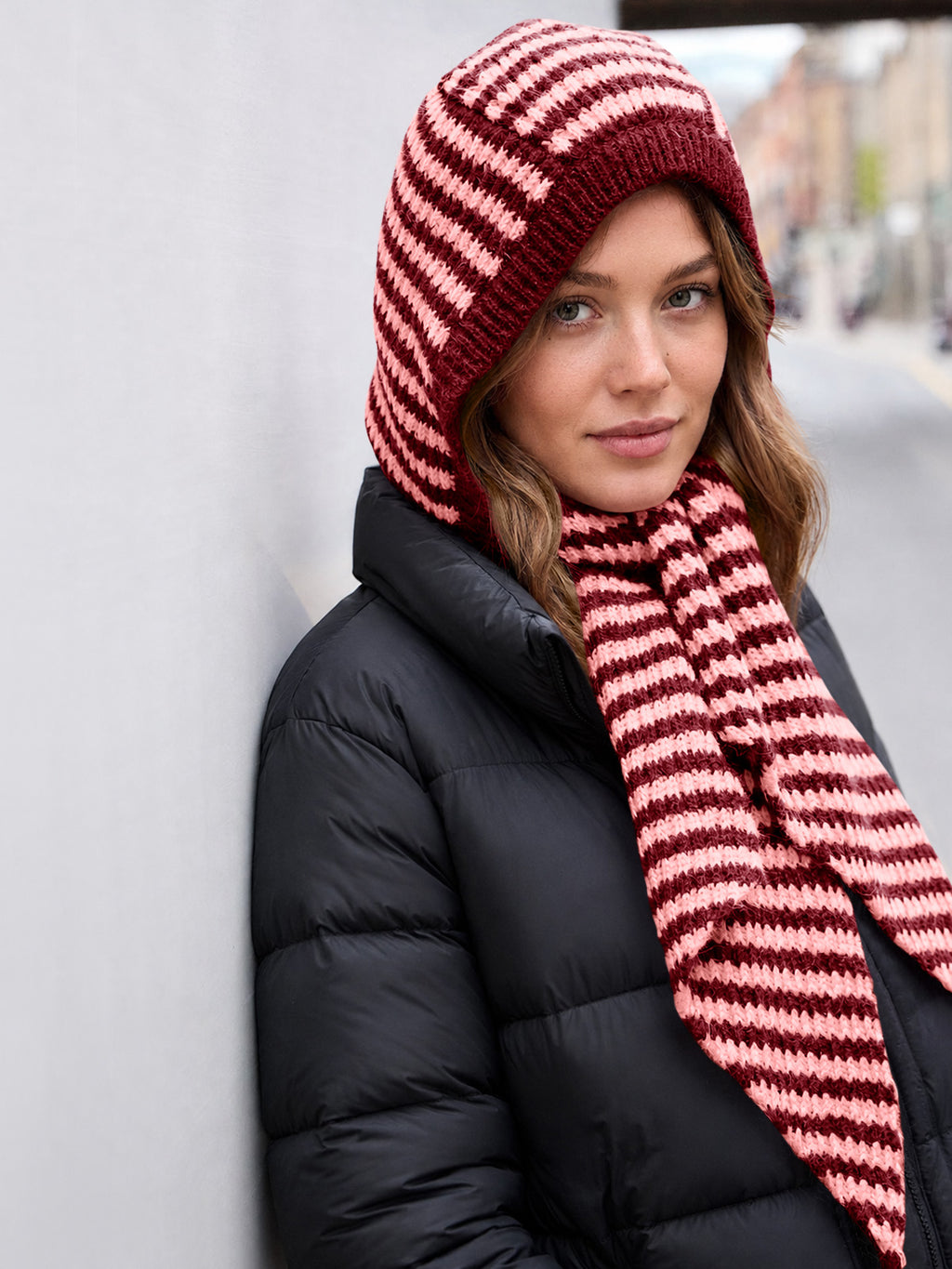 Saodimallsu Womens Striped Hooded Scarf Knit Hat