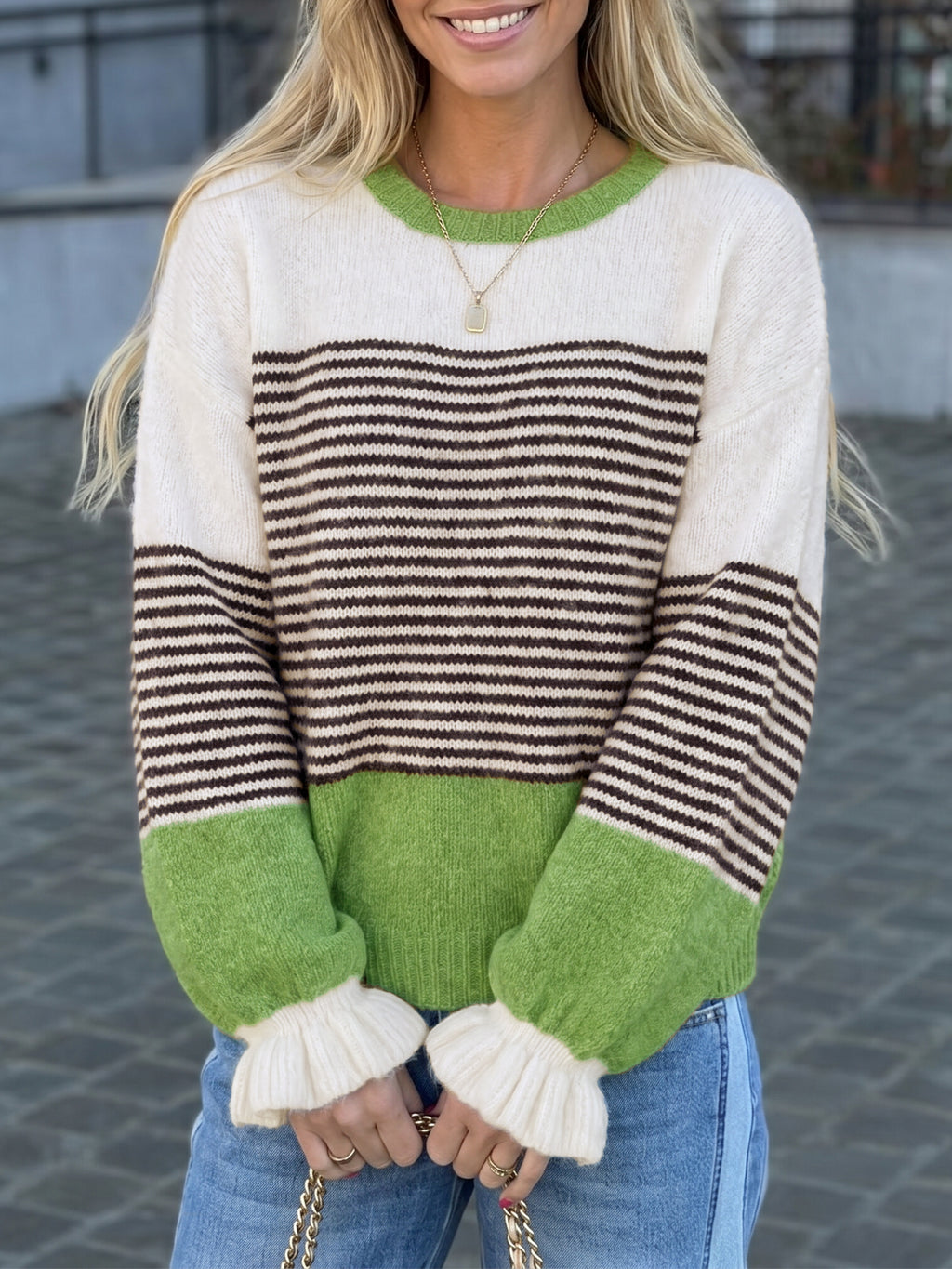 Saodimallsu Women Ruffle Sleeve Sweater